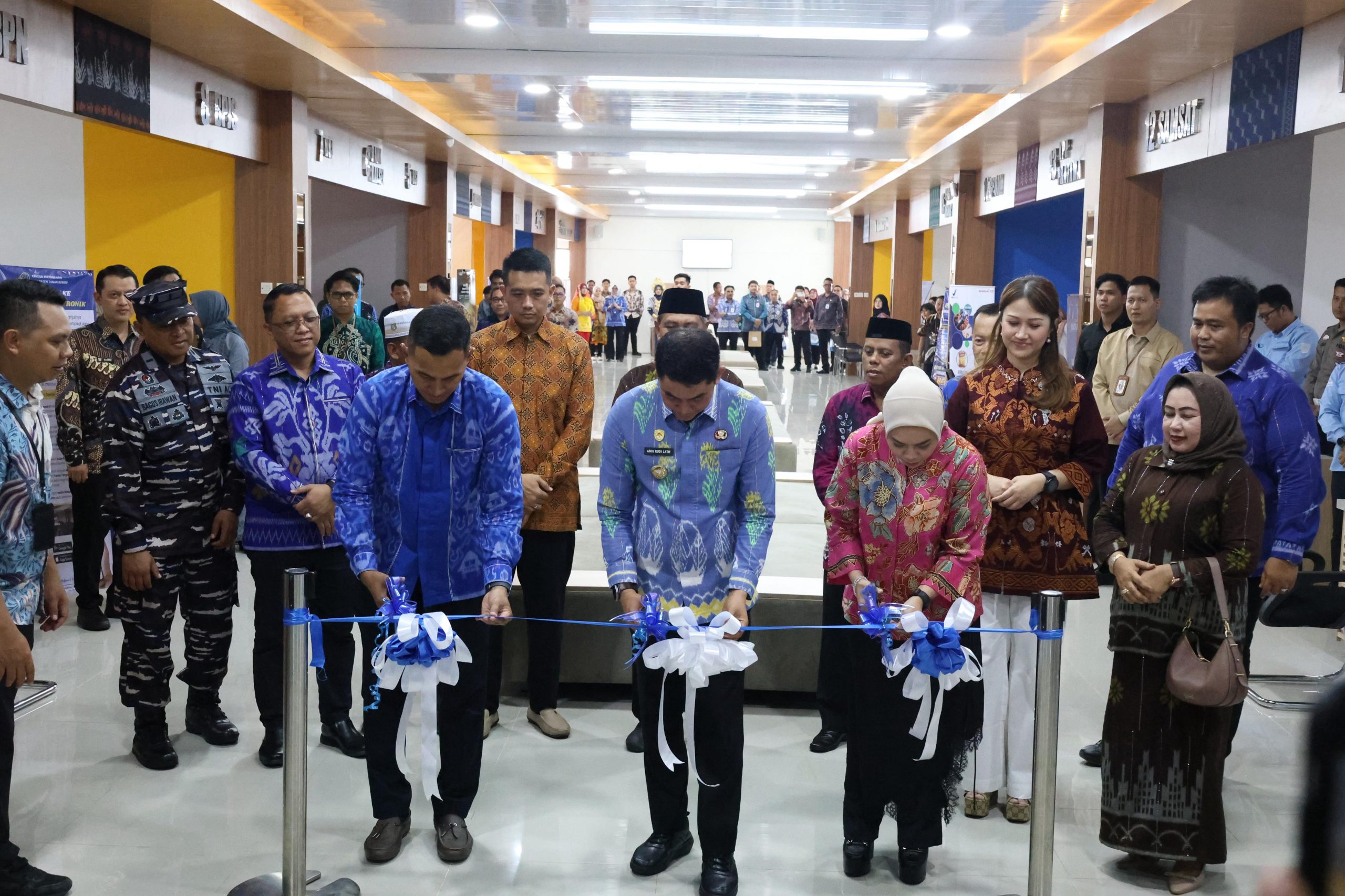 Bupati Andi Rudi Latif Resmikan Mal Pelayanan Publik : Layanan Cepat, Mudah, dan Terpadu untuk Masyarakat