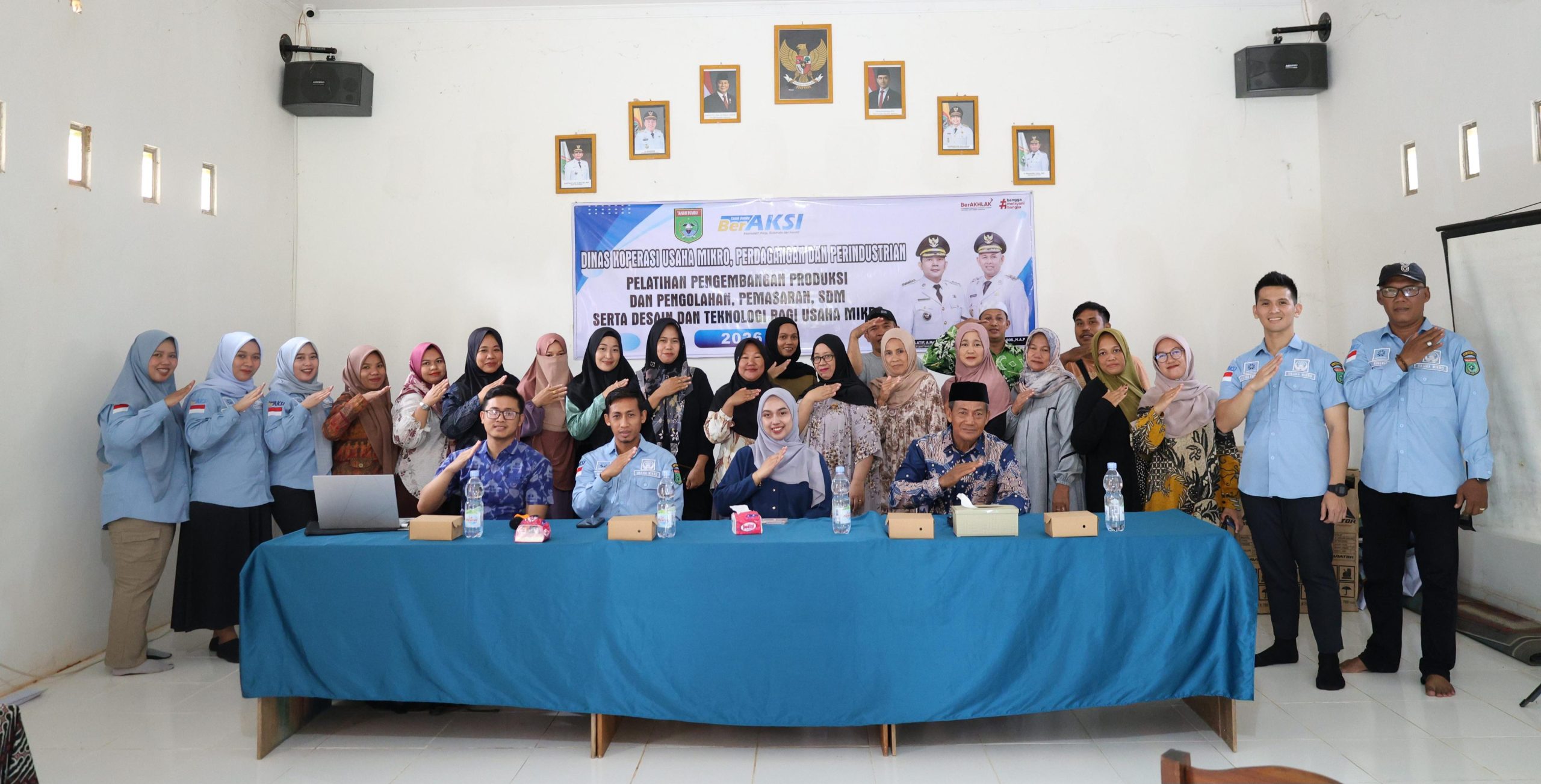 Pelaku Usaha Mikro di Desa Polewali Marajae Dibekali Pelatihan Pengembangan Usaha, Desain dan Teknologi