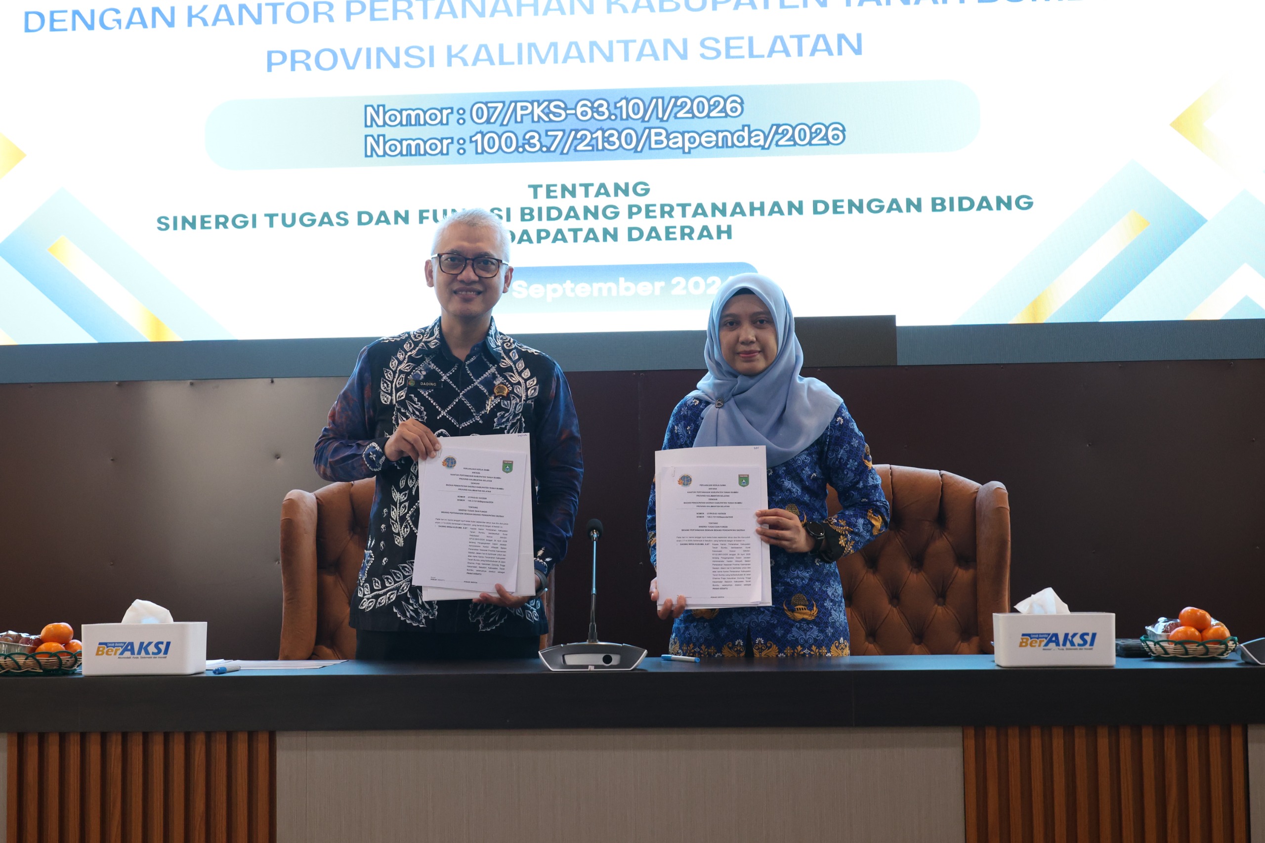 Bapenda dan Kantor Pertanahan Tanah Bumbu Tandatangani Perjanjian Kerja Sama, Bupati Andi Rudi Latif Beri Dukungan
